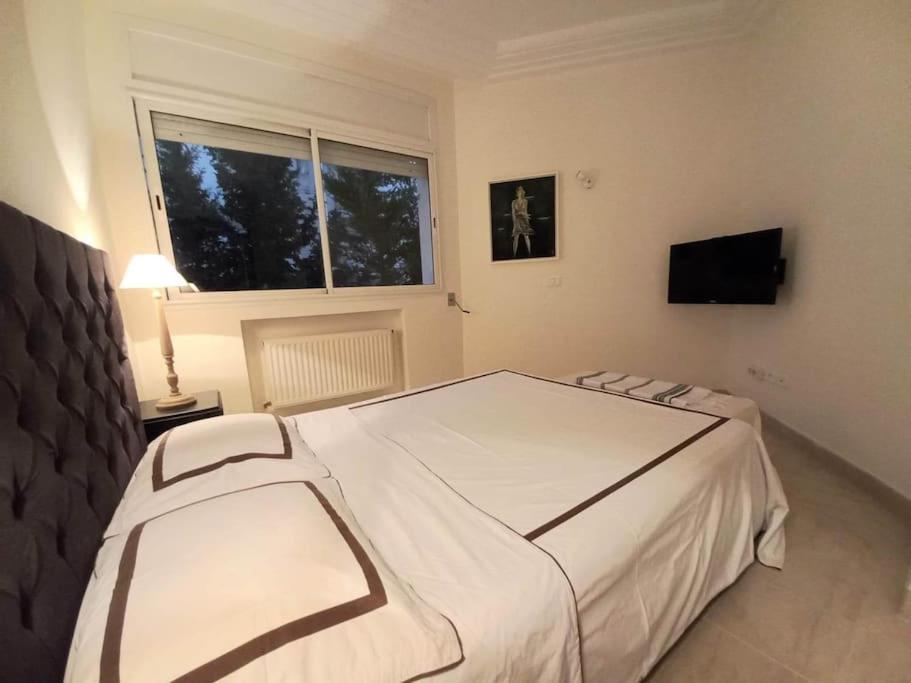 Tres Bel Appartement Idealement Place Λα Μάρσα Εξωτερικό φωτογραφία