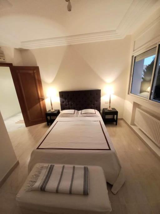 Tres Bel Appartement Idealement Place Λα Μάρσα Εξωτερικό φωτογραφία