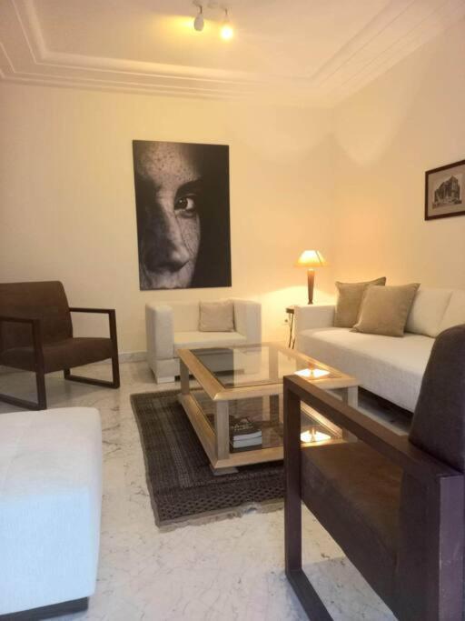 Tres Bel Appartement Idealement Place Λα Μάρσα Εξωτερικό φωτογραφία